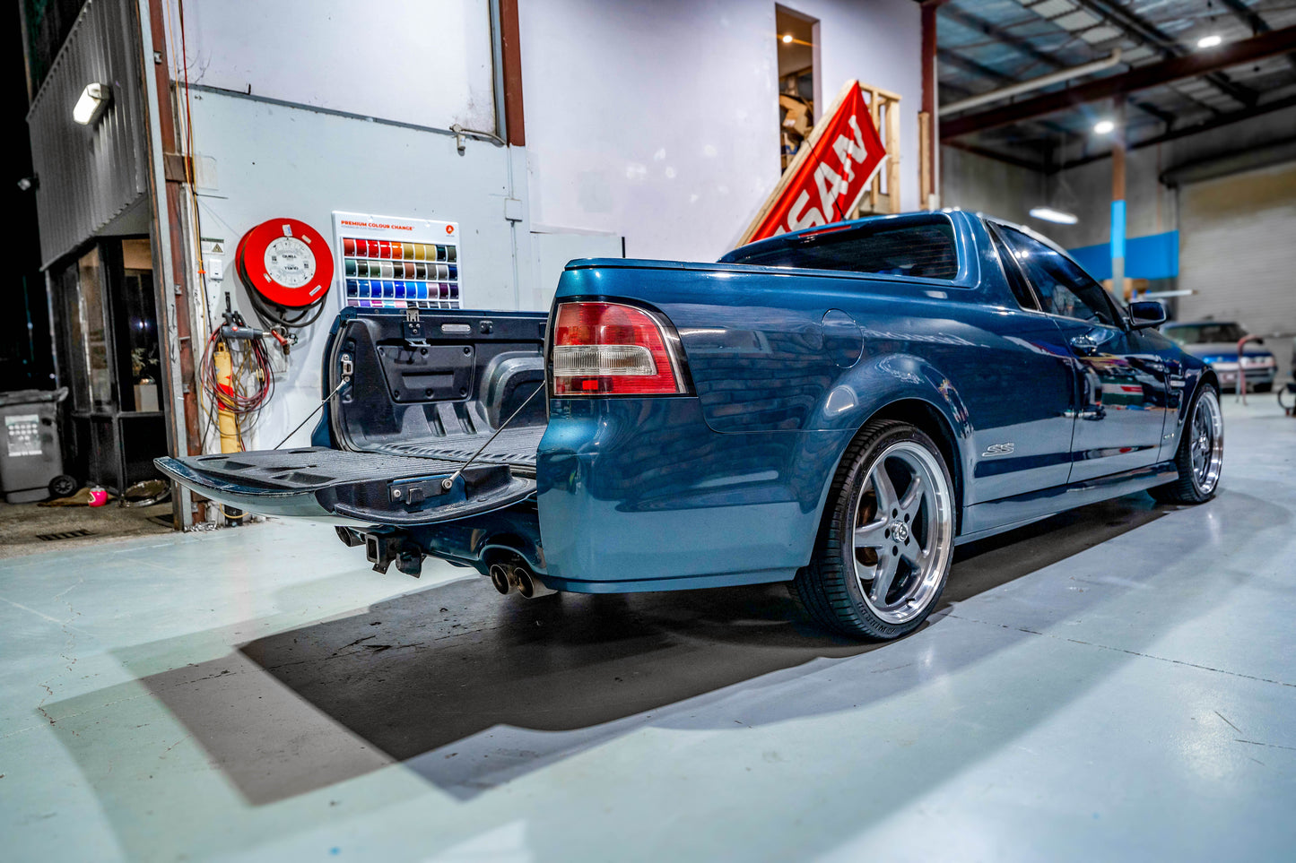 2010 Holden VE SS Ute Karma Blue