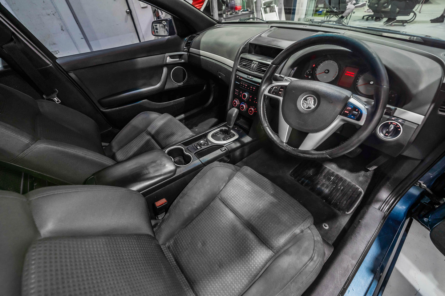 2010 Holden VE SS Ute Karma Blue