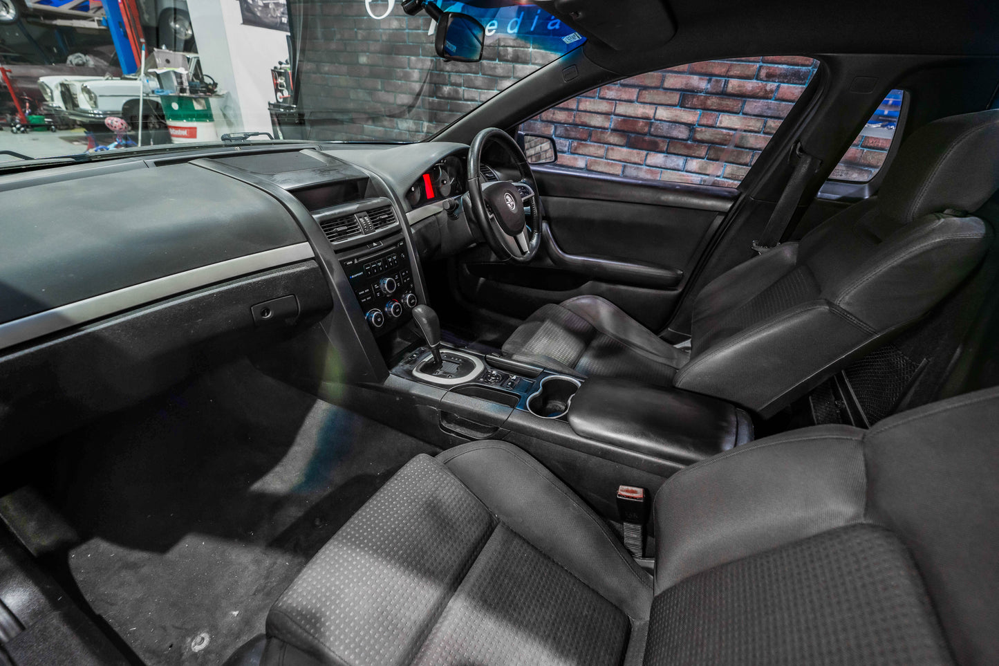 2010 Holden VE SS Ute Karma Blue