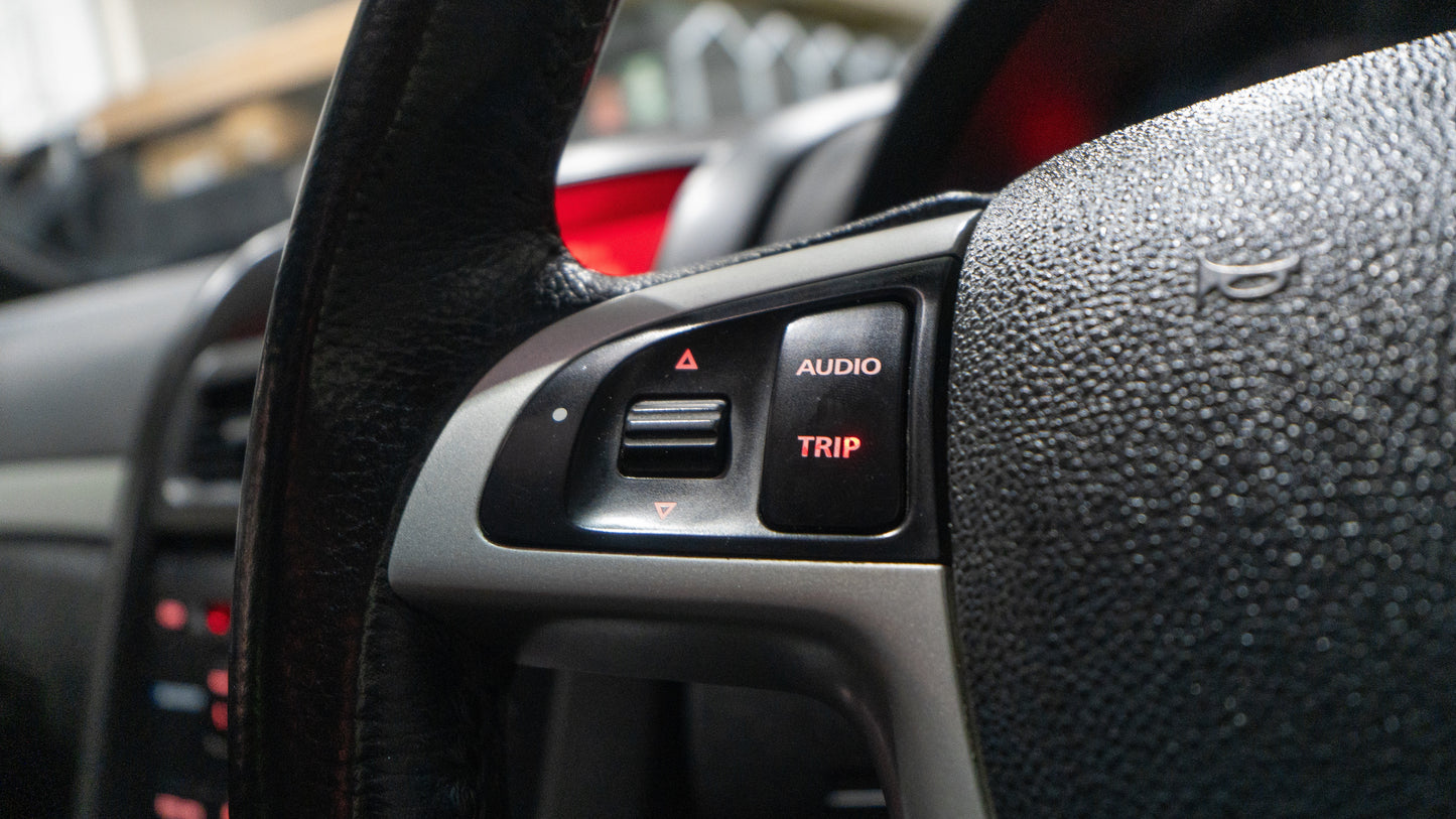2010 Holden VE SS Ute VooDoo Blue