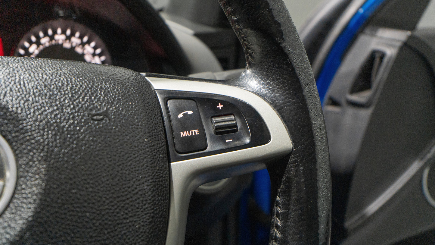 2010 Holden VE SS Ute VooDoo Blue