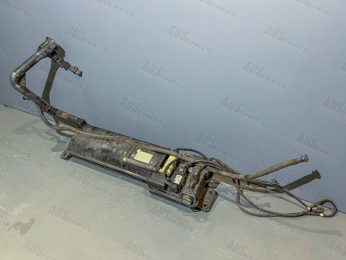 Holden WN Caprice Bi-Xenon Projector Headlights with washer tank USED