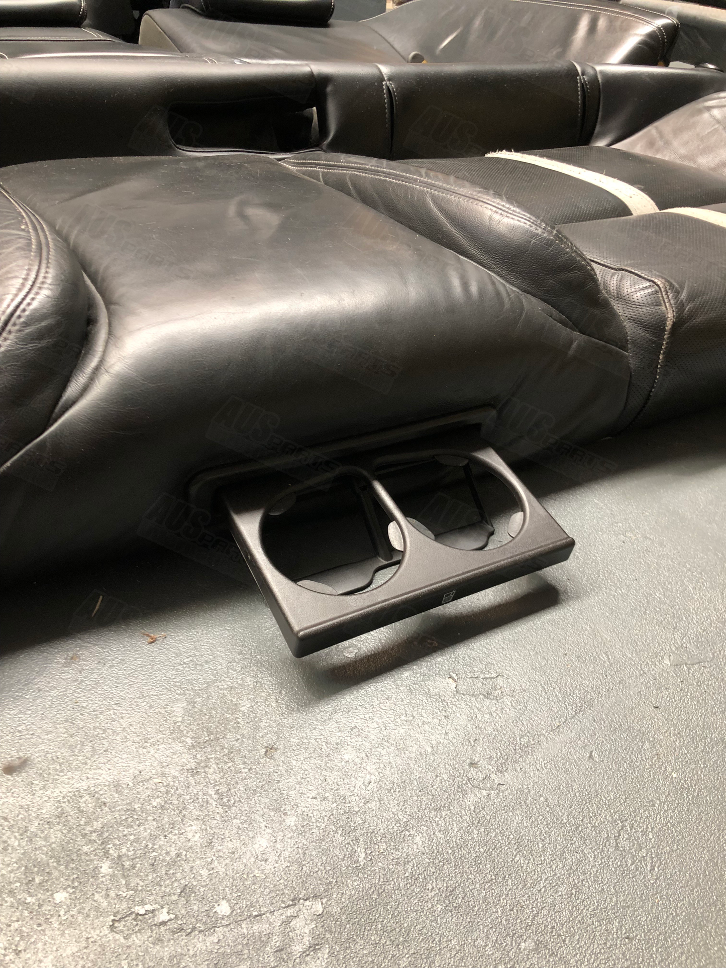 Holden WN Caprice Leather Electric Seats Set USED