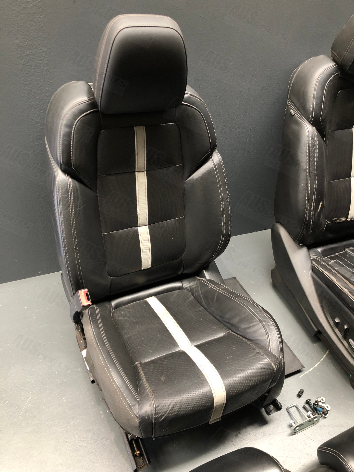 Holden WN Caprice Leather Electric Seats Set USED