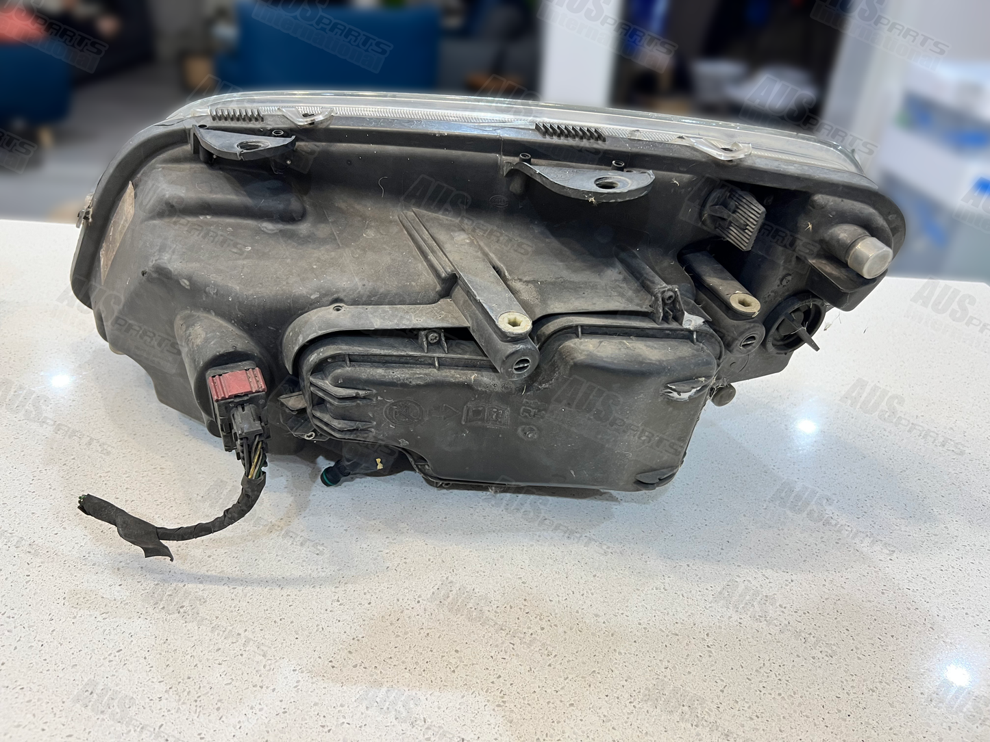 Holden WN Caprice Bi-Xenon Projector Headlights with washer tank USED