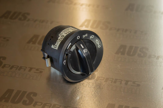 Holden VY/VZ & Pontiac GTO Headlight/foglight switch black USED