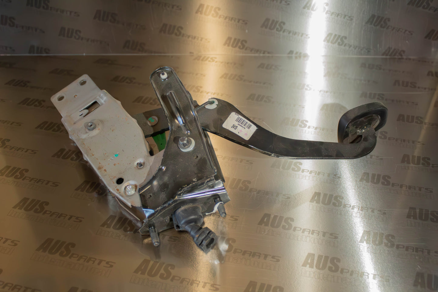 Manual Clutch Pedal Pontaic G8, VE1 Commodore, Caprice PPV USED