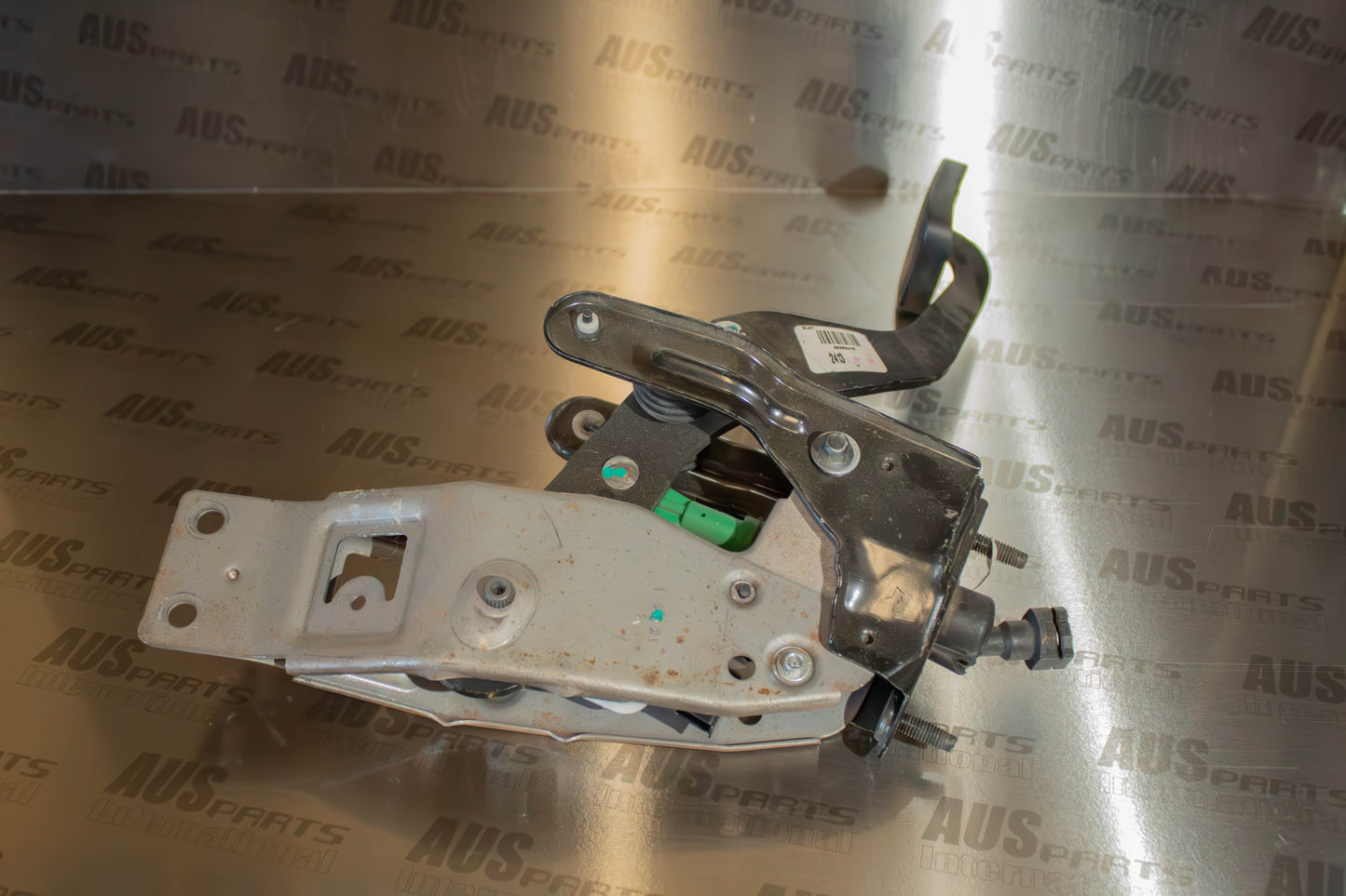 Manual Clutch Pedal Pontaic G8, VE1 Commodore, Caprice PPV USED