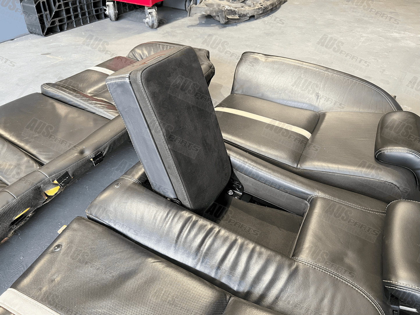 Holden WN Caprice Leather Electric Seats Set USED