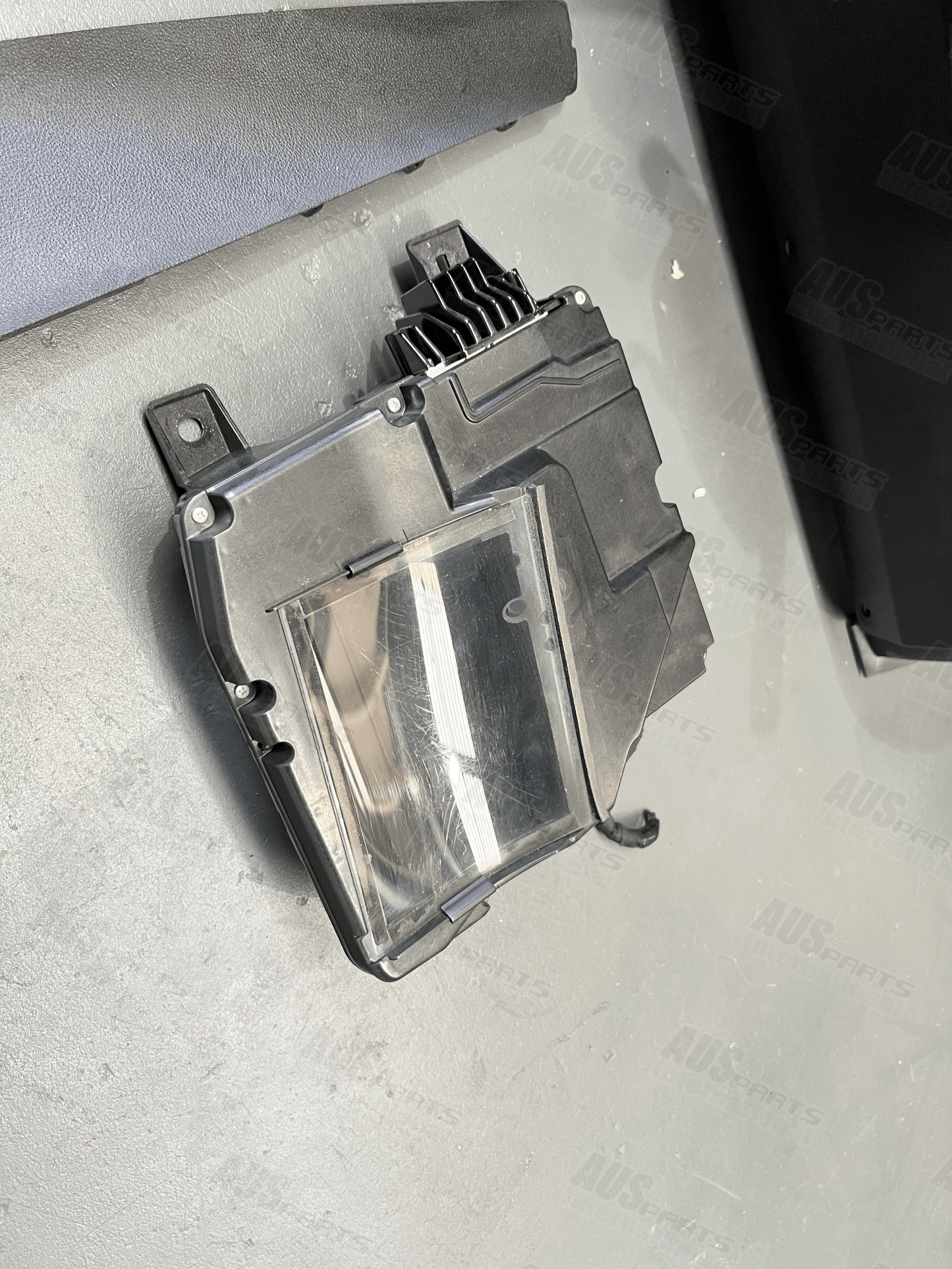 Holden VF Series 2 2014 WN Caprice dash complete RHD with HUD USED