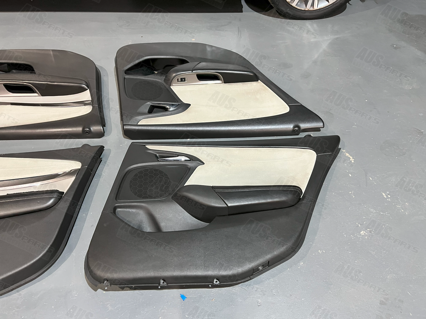 Holden WN Caprice Leather & Alcantara door card set USED