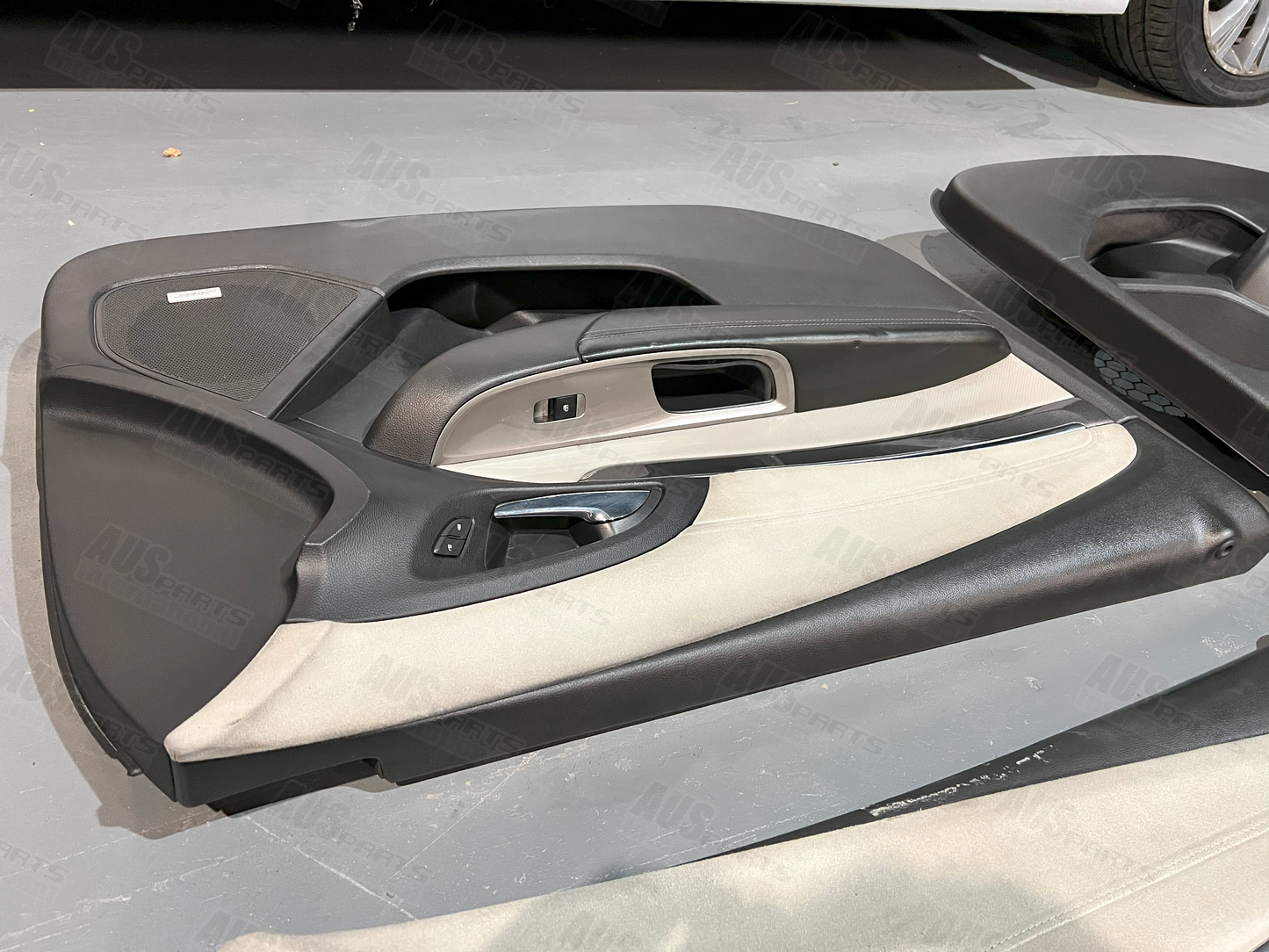 Holden WN Caprice Leather & Alcantara door card set USED