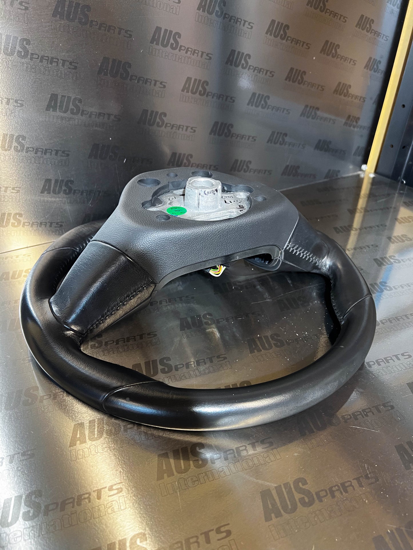 Holden VF WN Thick-grip flat-bottom Steering wheel USED