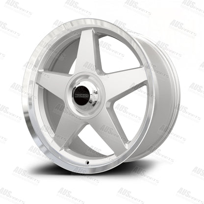 MOMO STAR 20" Staggered Wheels NEW