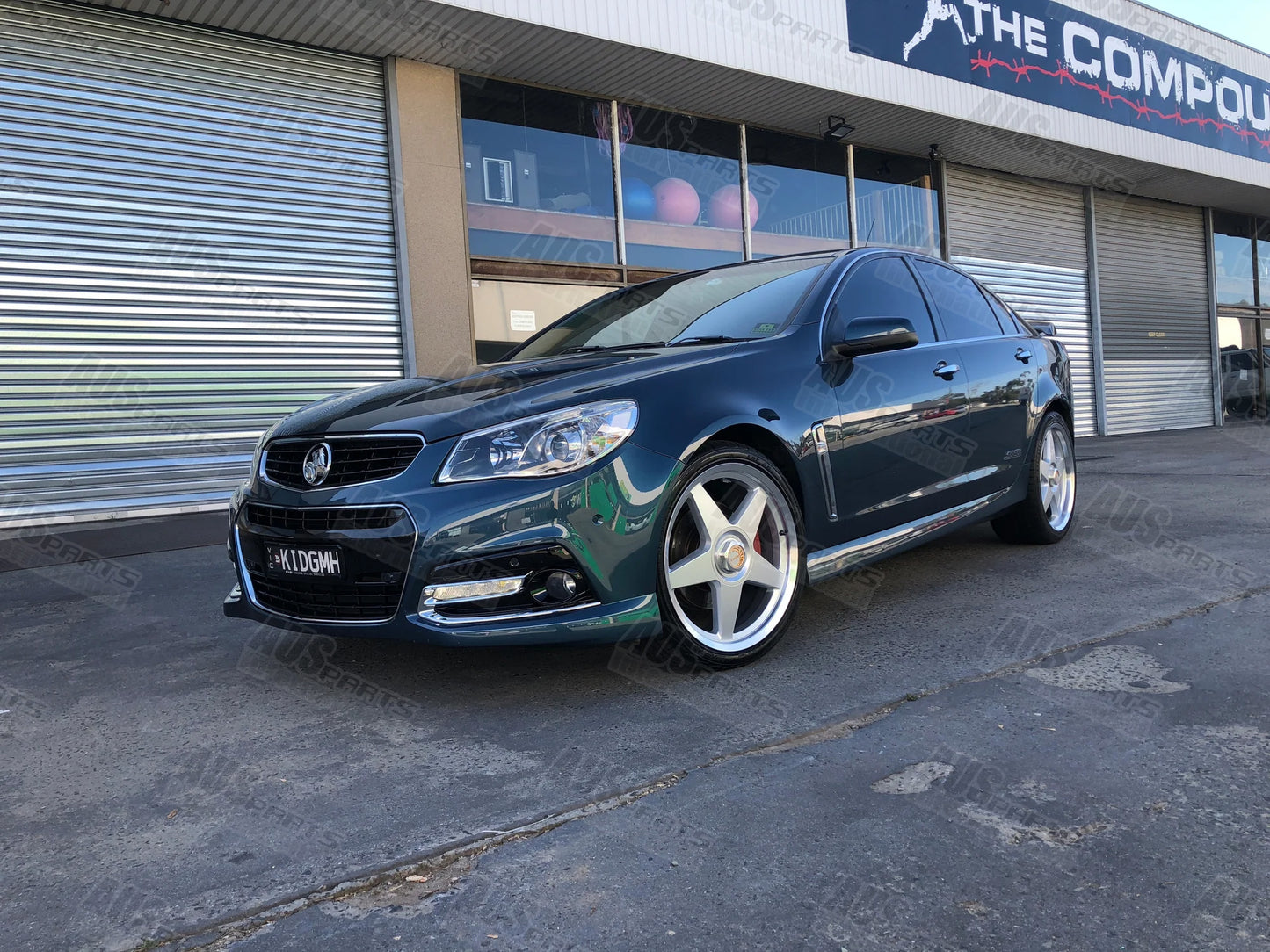 MOMO STAR 20" Staggered Wheels NEW