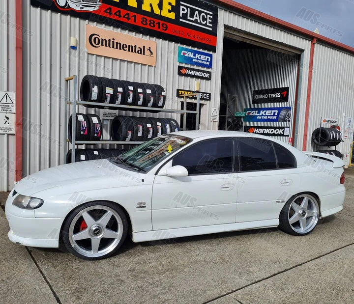 MOMO STAR 20" Staggered Wheels NEW