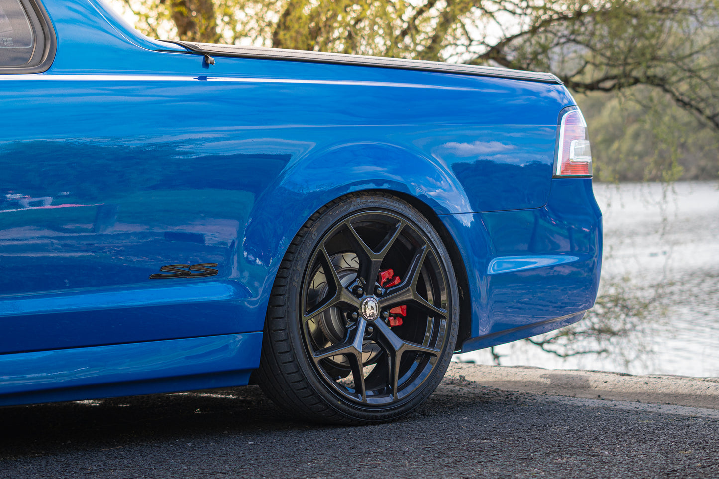 Holden SS & SSV Badges Gunmetal & Chrome