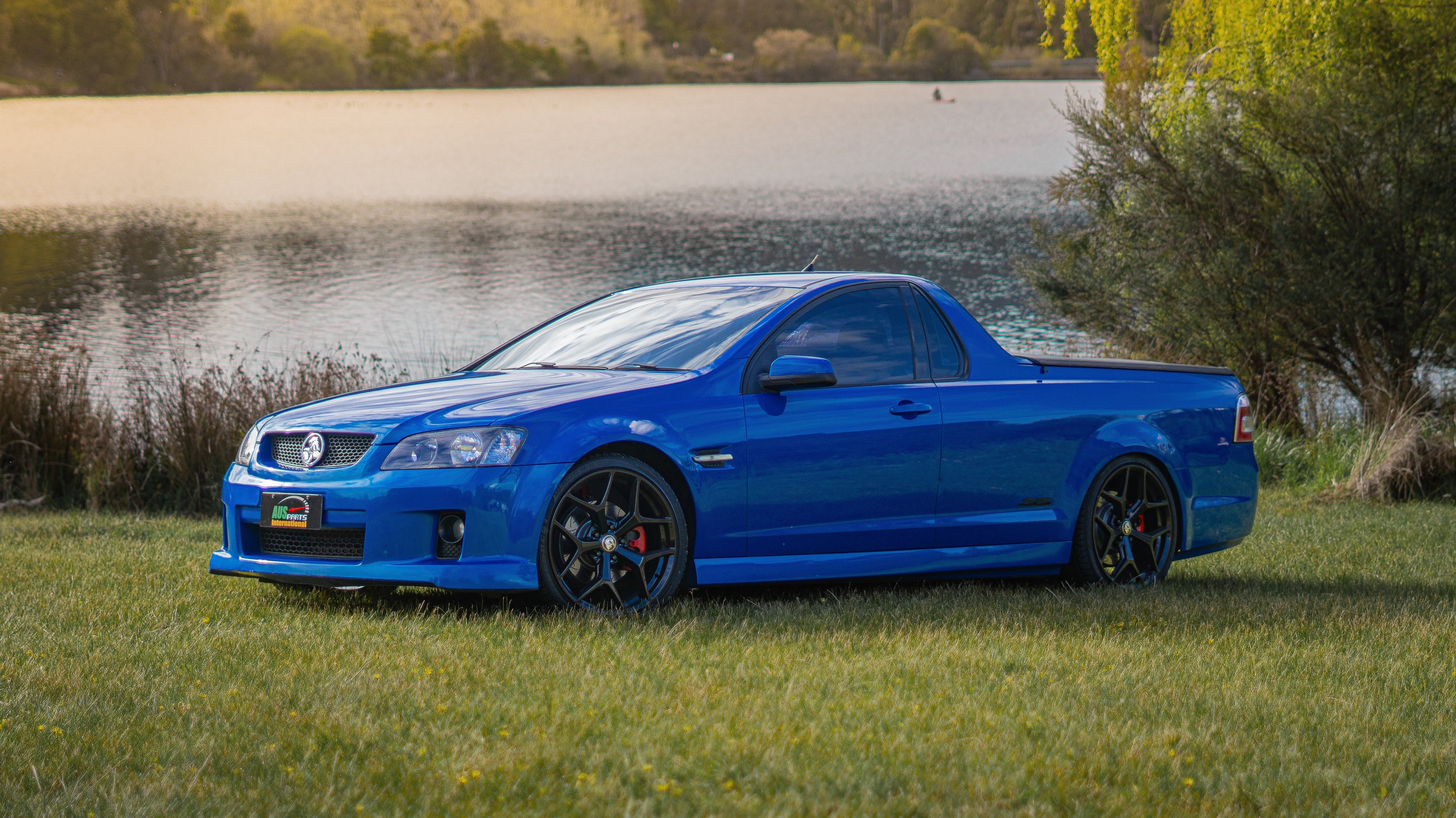 Voodoo Blue Holden VE SS Commodore Ute