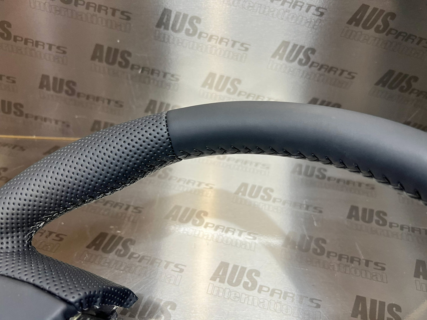 Holden HSV R8 VY-VZ Leather Steering Wheel Brand New