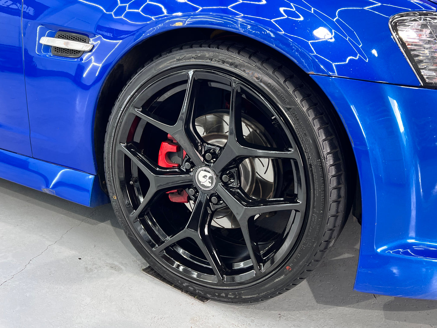 HSV GTSR Staggered 20" Wheel SET Gloss Black NEW