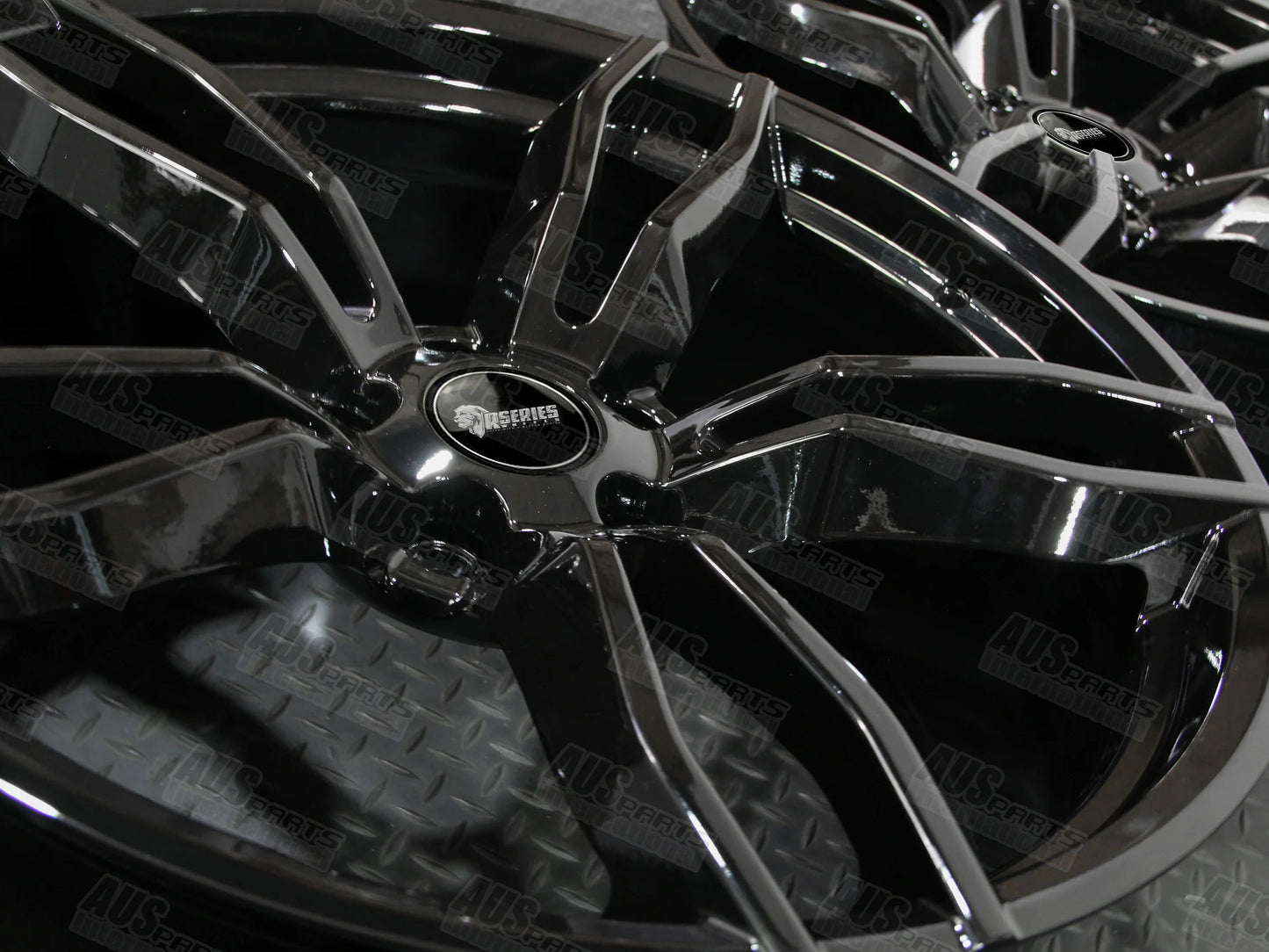 HSV Rapier Staggered 20" Wheel SET Gloss Black NEW
